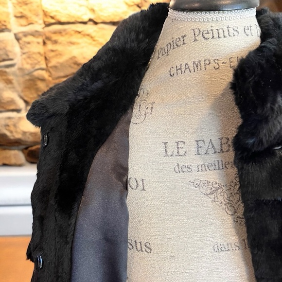 Vintage Blue Duck black rabbit fur ruffle coat Size women’s L - Picture 10 of 12